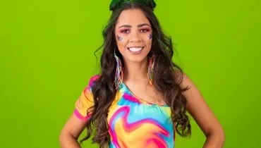 Não é preciso dominar técnicas mirabolantes para garantir um visual bonito do começo ao fim do dia (Imagem: Bernardo Emanuelle | Shutterstock)