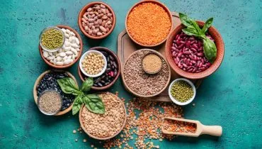 Leguminosas fazem parte da rotina alimentar brasileira e são aliadas da longevidade (Imagem: Pixel-Shot | Shutterstock)