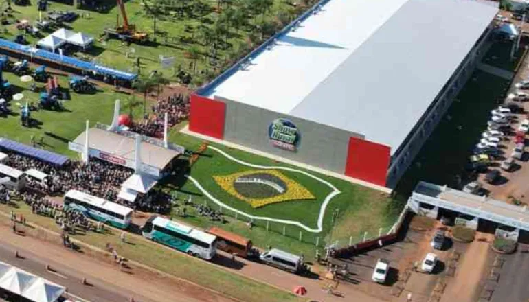 Com entrada gratuita, Cascavel sedia megaevento do agronegócio até sexta