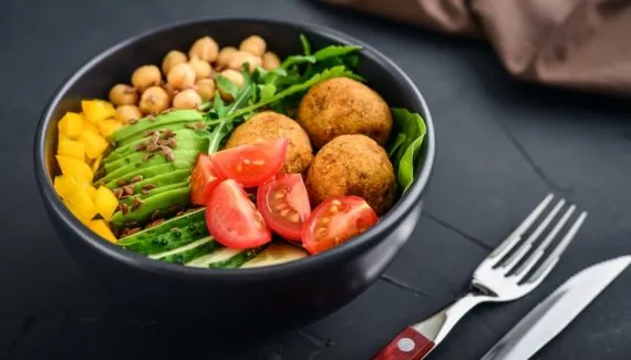 Almoço saudável: 5 receitas ricas em proteína vegetal