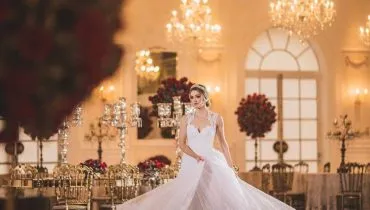 No Castello Reale, cada casamento ganha atmosfera de realeza, jardins cobertos e uma experiência pensada para encantar do início ao último brinde.