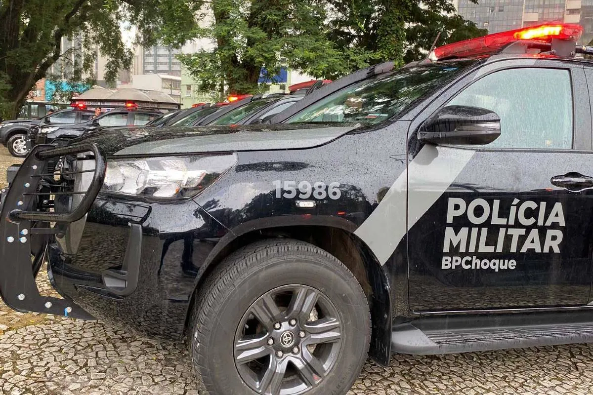 Imagem mostra uma viatura do Choque, da Polícia Militar do Paraná.
