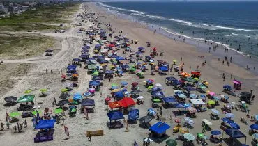 CARNAVAL COM DUAS FRENTES FRIAS TERÁ CALOR E CHUVA NO PARANÁ