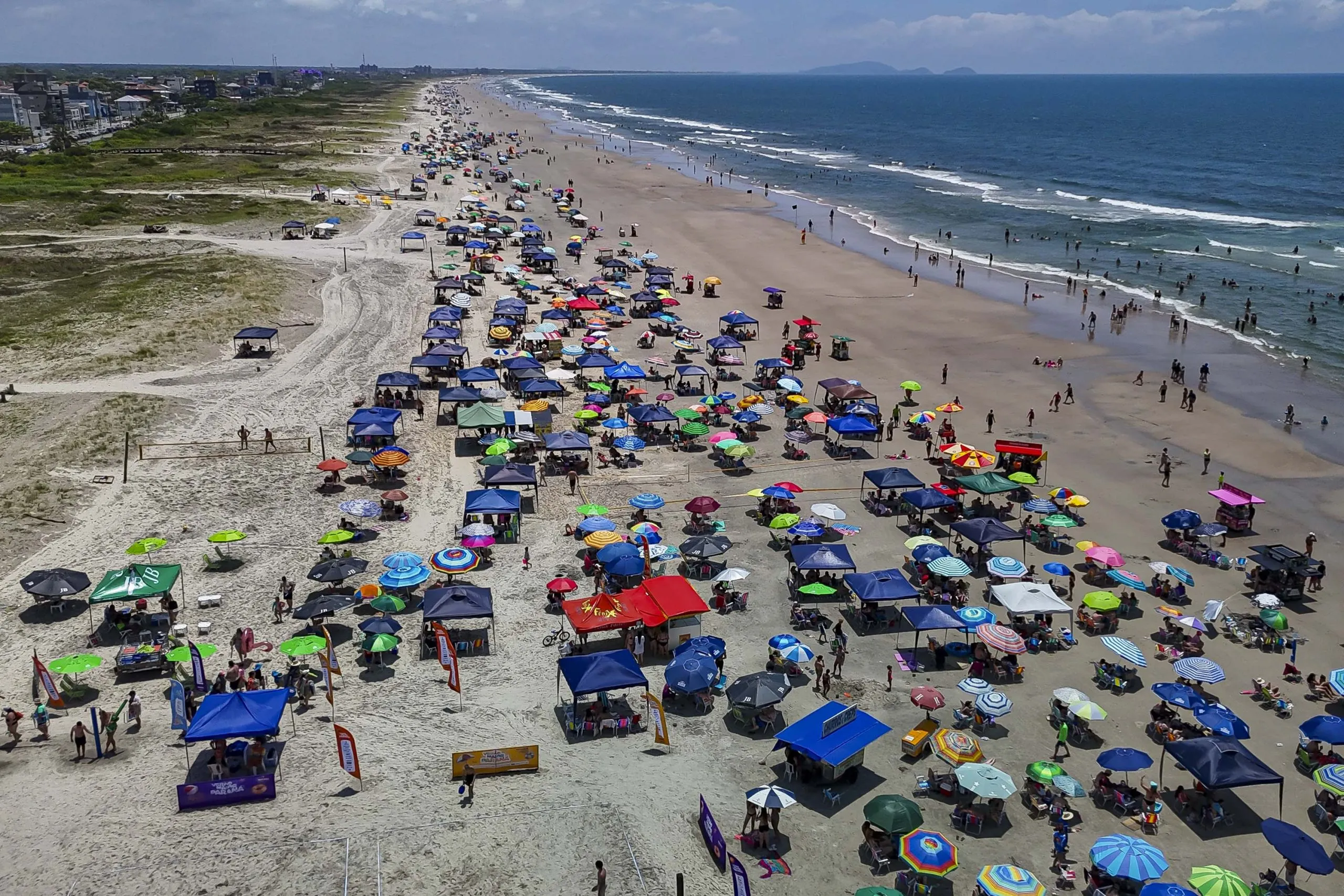 CARNAVAL COM DUAS FRENTES FRIAS TERÁ CALOR E CHUVA NO PARANÁ