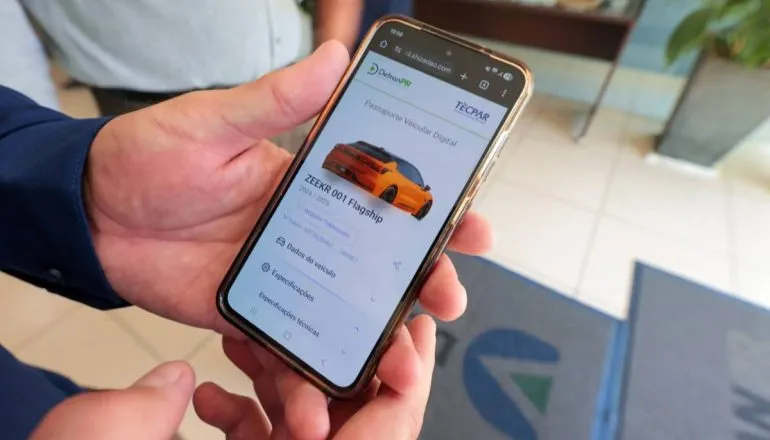 Passaporte veicular digital começa a ser testado no Paraná e deve alcançar toda a frota.