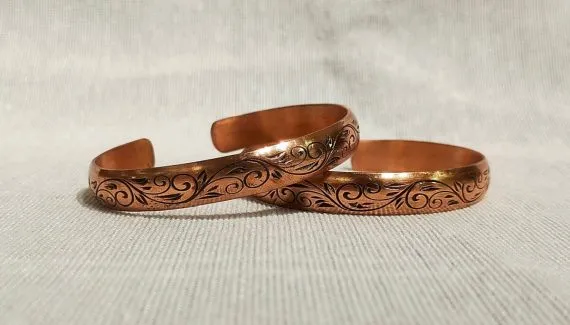 Bracelete de cobre: veja os benefícios energéticos e como usá-lo no dia a dia