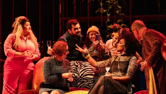 Peça premiada de companhia curitibana volta ao Guairinha