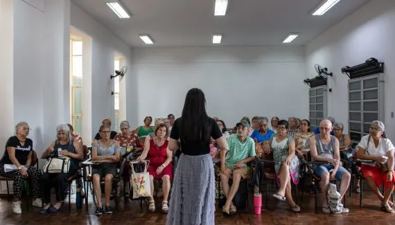 Universidade Aberta à Pessoa Idosa transforma aposentadoria em recomeço