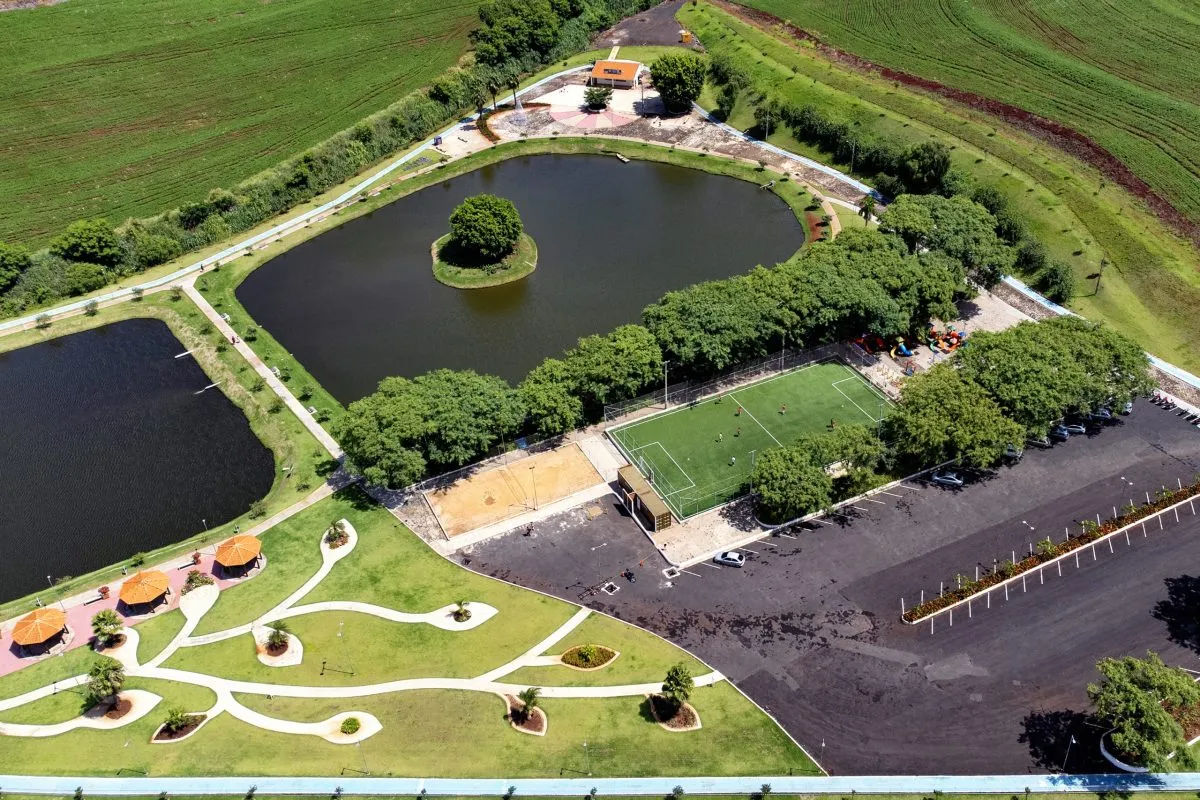 Governo do Paraná planeja entregar seis novos parques urbanos até o fim de 2026.