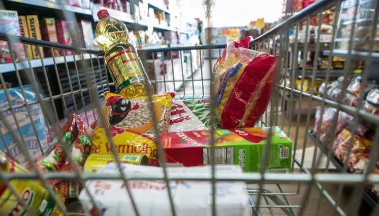 Custo de vida no Paraná é R$ 780 mais caro que a média nacional; Descubra o vilão das contas!