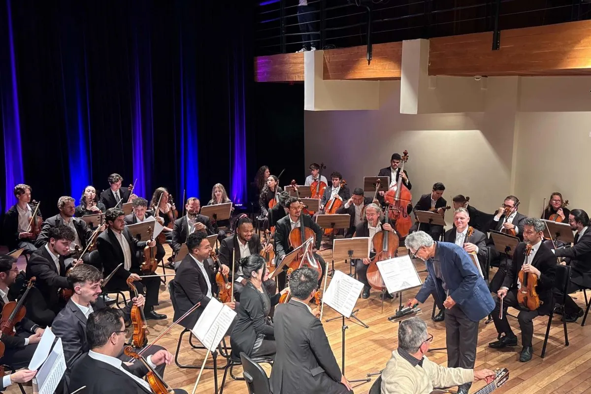 teatro guaíra recebe concerto com os clássicos do cinema