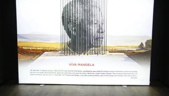 Exposição gratuita sobre Nelson Mandela estreia em Curitiba na próxima semana