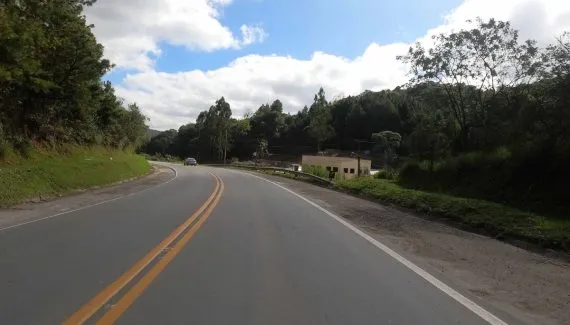 Duplicação da Rodovia dos Minérios tem contrato de R$ 350 milhões formalizado