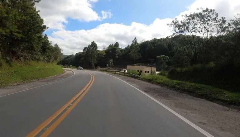 Duplicação da Rodovia dos Minérios tem contrato de R$ 350 milhões formalizado