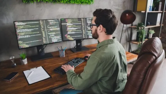 7 profissões promissoras em tecnologia até 2030