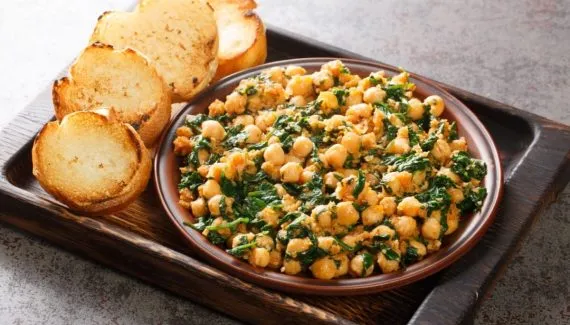 Almoço de domingo saudável: 8 receitas com grão-de-bico que vão surpreender