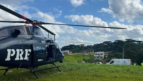 Grave acidente na BR-116 exige resgate aéreo em Quitandinha