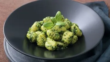 Nhoque de batata-doce ao pesto (Imagem: denio109 | Shutterstock)