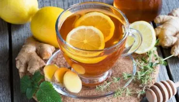 Chá de gengibre com limão (Imagem: Madeleine Steinbach | Shutterstock)