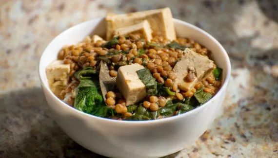 Lentilha: 5 receitas ricas em proteínas para o almoço