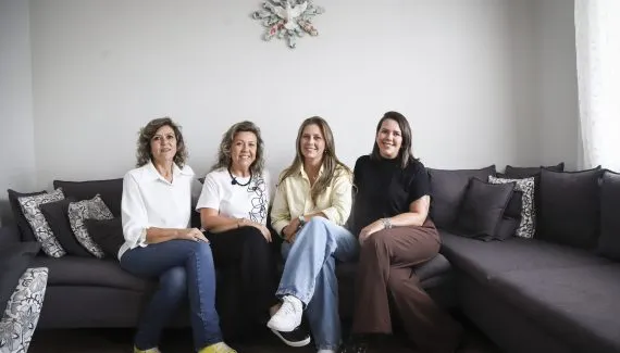 Irmãs realizam sonho de infância como professoras em Curitiba