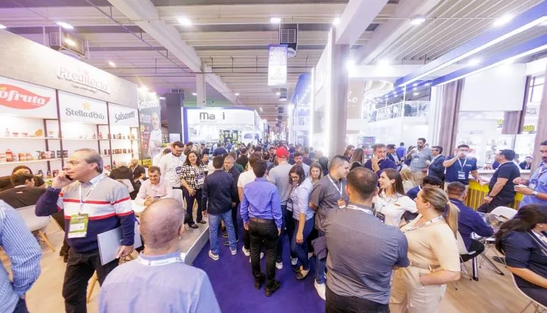 ExpoApras 2025 terá palestra de pré-candidato à presidência do Brasil