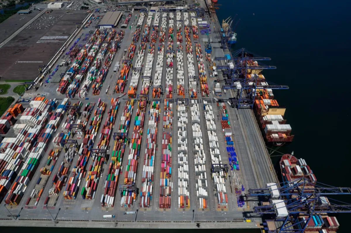 Exportações do Paraná para Filipinas, Singapura e Japão crescem mais de 100%