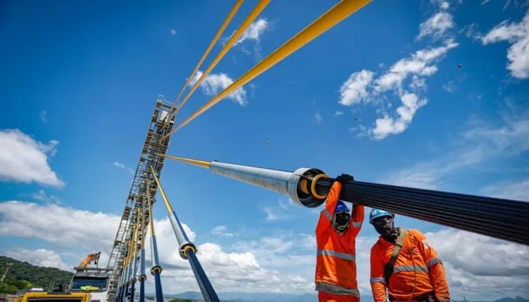 Ponte de Guaratuba na reta final: iluminação e acessos em obras