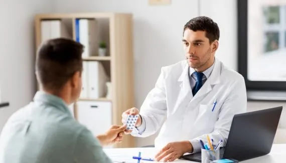 SUS passa a usar antibiótico para prevenir ISTs: 7 pontos para entender a nova estratégia