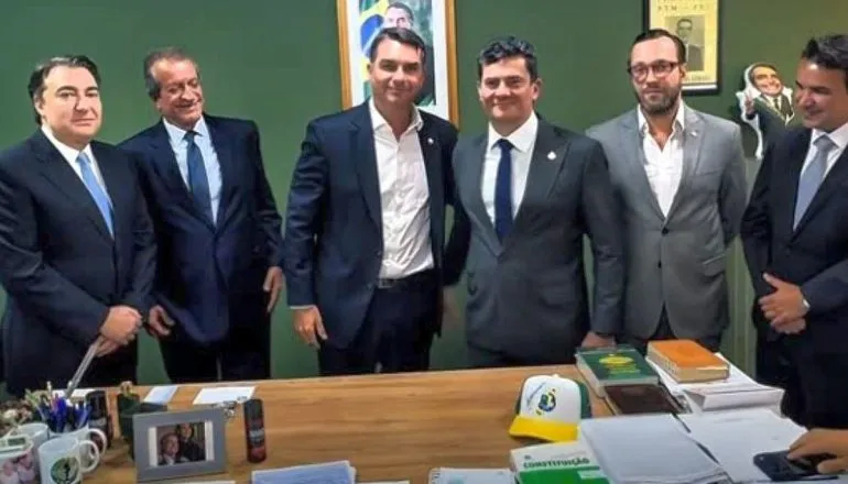 Bolsonaro e Moro: união de forças para eleições 2026