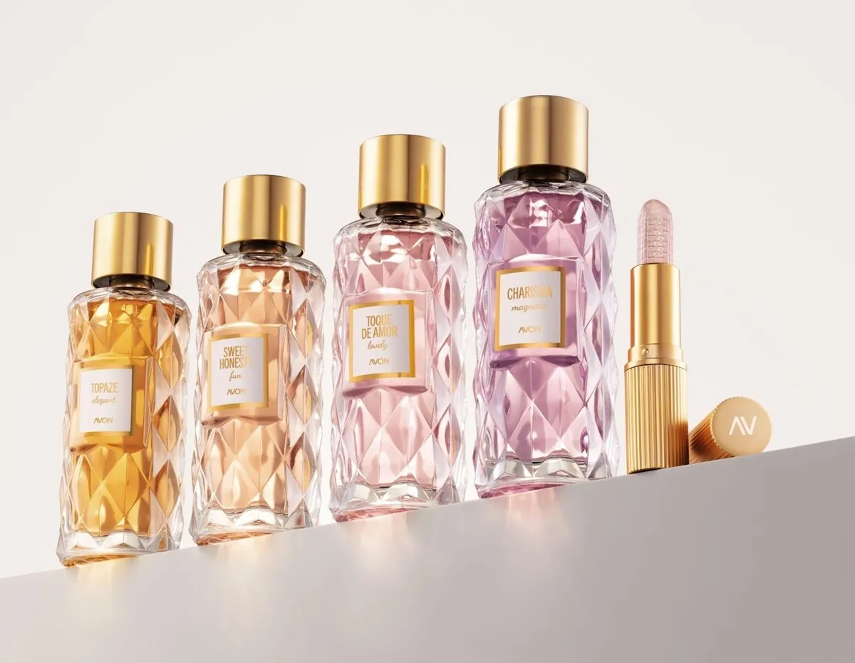 Avon resgata perfumes icônicas em nova coleção que celebra sucessos da marca