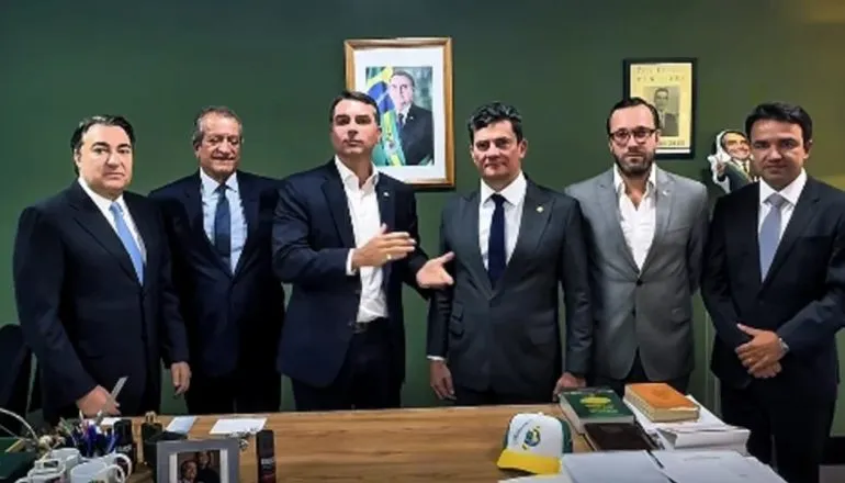 Sergio Moro fila-se ao PL de Bolsonaro para concorrer a governador