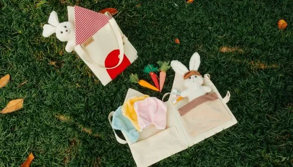 Shopping em Curitiba tem oficina de Páscoa infantil com kit para customizar