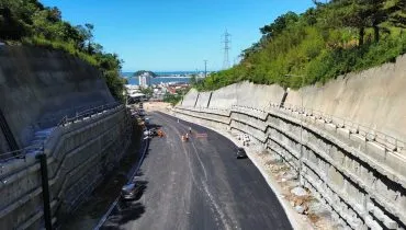 Ponte de Guaratuba inicia revestimento em concreto asfáltico dos acessos