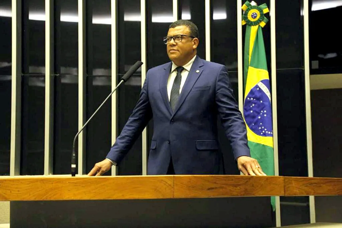 deputado federal luciano alves