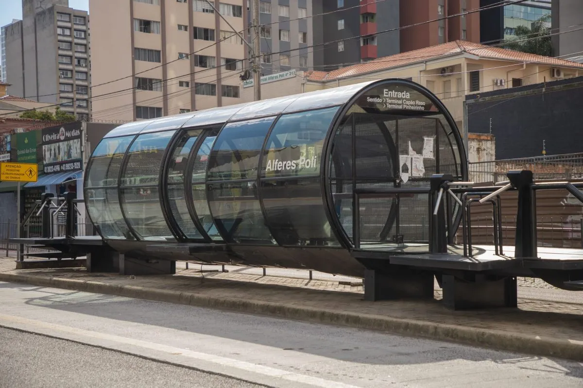 Ligeirão Norte/Sul terá embarque e desembarque na estação-tubo Alferes Poli a partir deste sábado