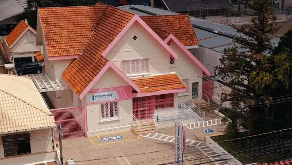 Frischmann Aisengart abre nova unidade voltada exclusivamente para mulheres em curitiba