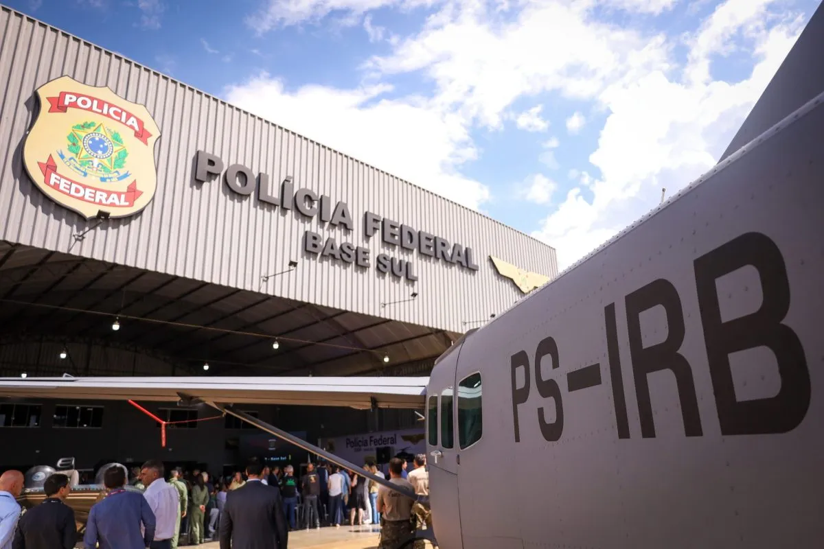 polícia federal inaugura nova base aérea em maringá