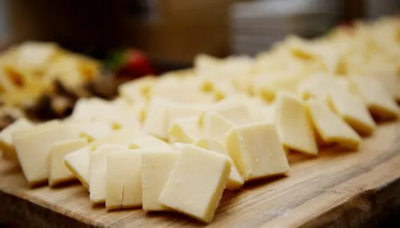 Expansão dos queijos finos no Paraná pode elevar faturamento do produtor em até 380%