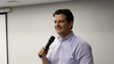 Pimentel descarta concorrer ao governo do Paraná: 