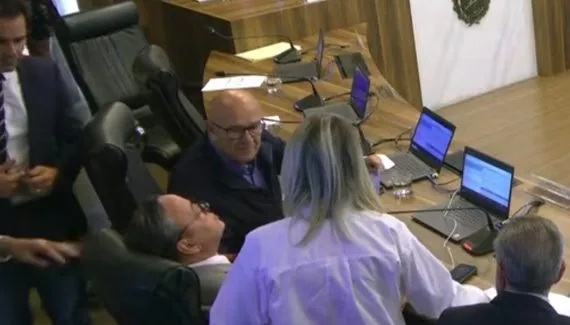 Deputado Hussein Bakri (PSD) passa mal durante reunião na CCJ