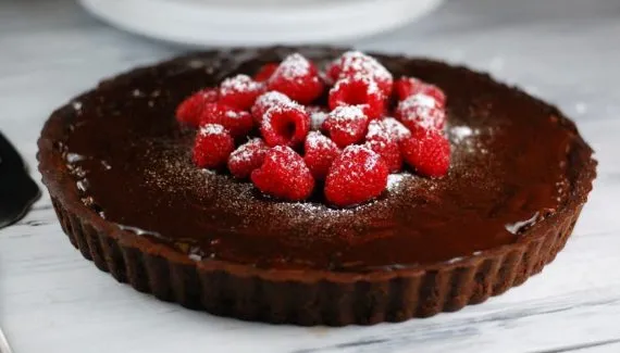 10 sobremesas práticas com chocolate para a Páscoa