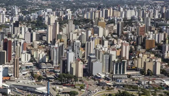 Capital x Interior: por que Curitiba deve perder 97 mil habitantes até 2050