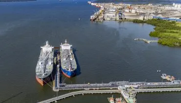 Portos do Paraná investe R$ 100 milhões em segunda etapa de modernização do píer de líquidos