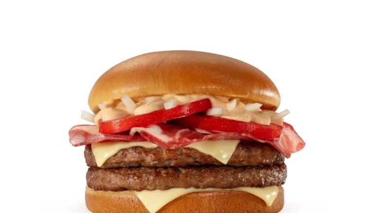 Imagem mostra o Mc Espanha, temático para a Copa do Mundo de 2026.