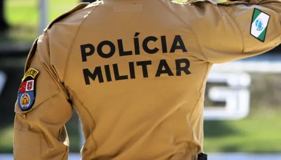 Operação do Gaeco prende PMs e encontra drogas em batalhão de Curitiba