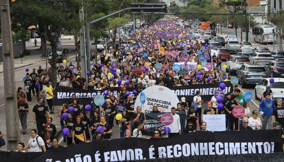 Vai ter greve dos professores em Curitiba? Entenda a promessa que parou o movimento