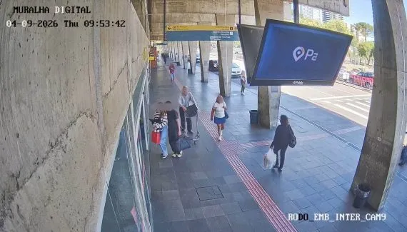 Adolescente desaparecida é encontrada com ajuda de câmeras em Curitiba