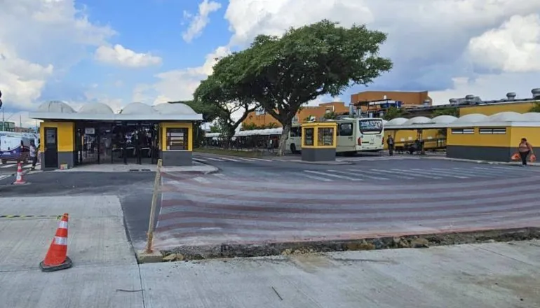 Curitiba abre licitação de R$ 68 milhões para reformar terminais Campo Comprido e Centenário