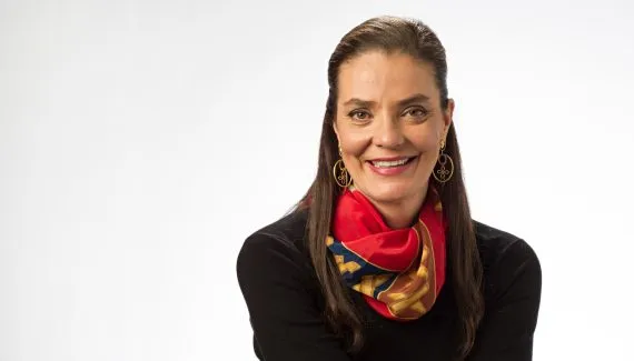 Diretora da Gazeta do Povo Jornais é destaque em prêmio de liderança